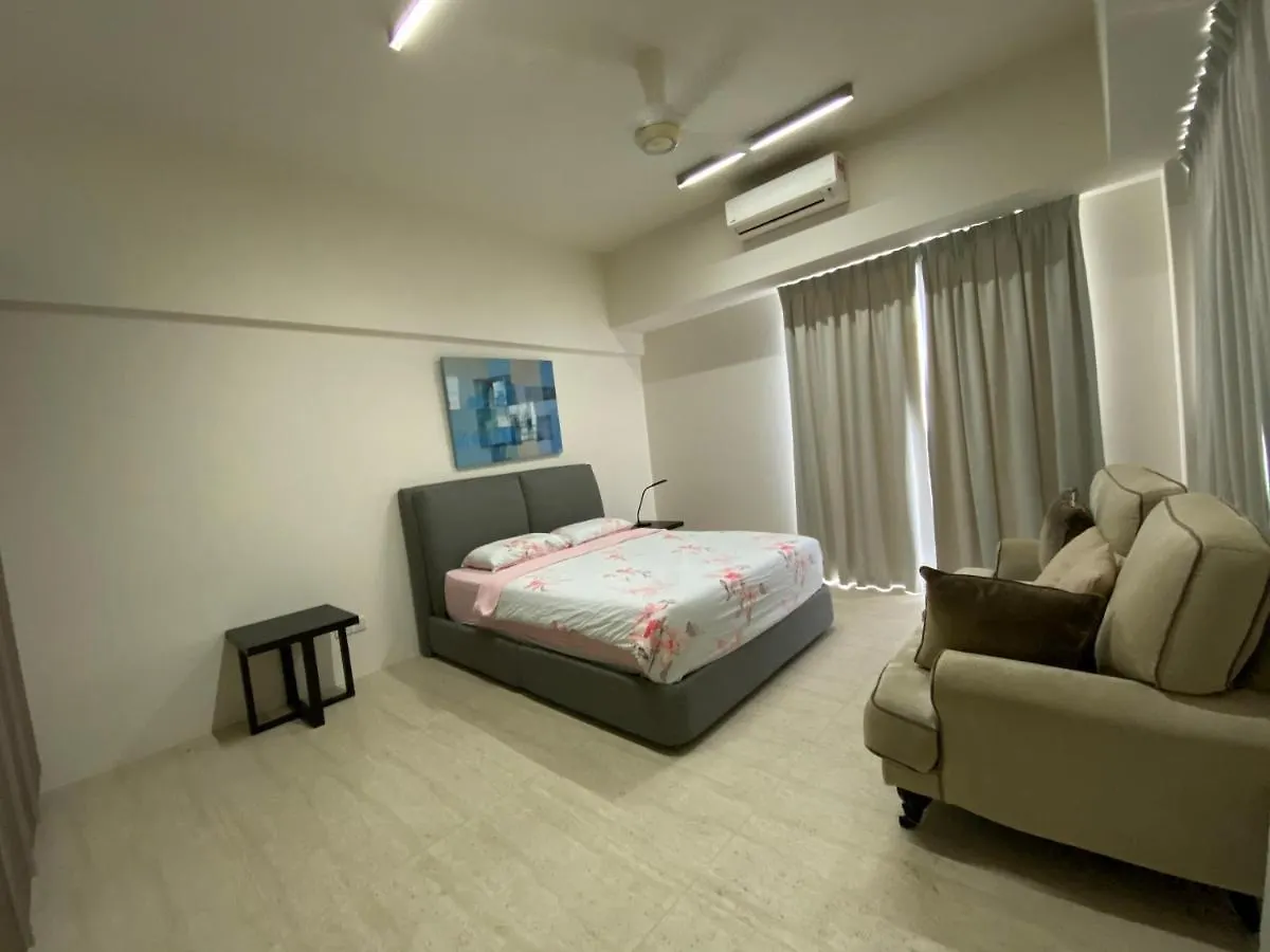 By The Sea - Penthouse 3 Bedroom Batu Ferringhi