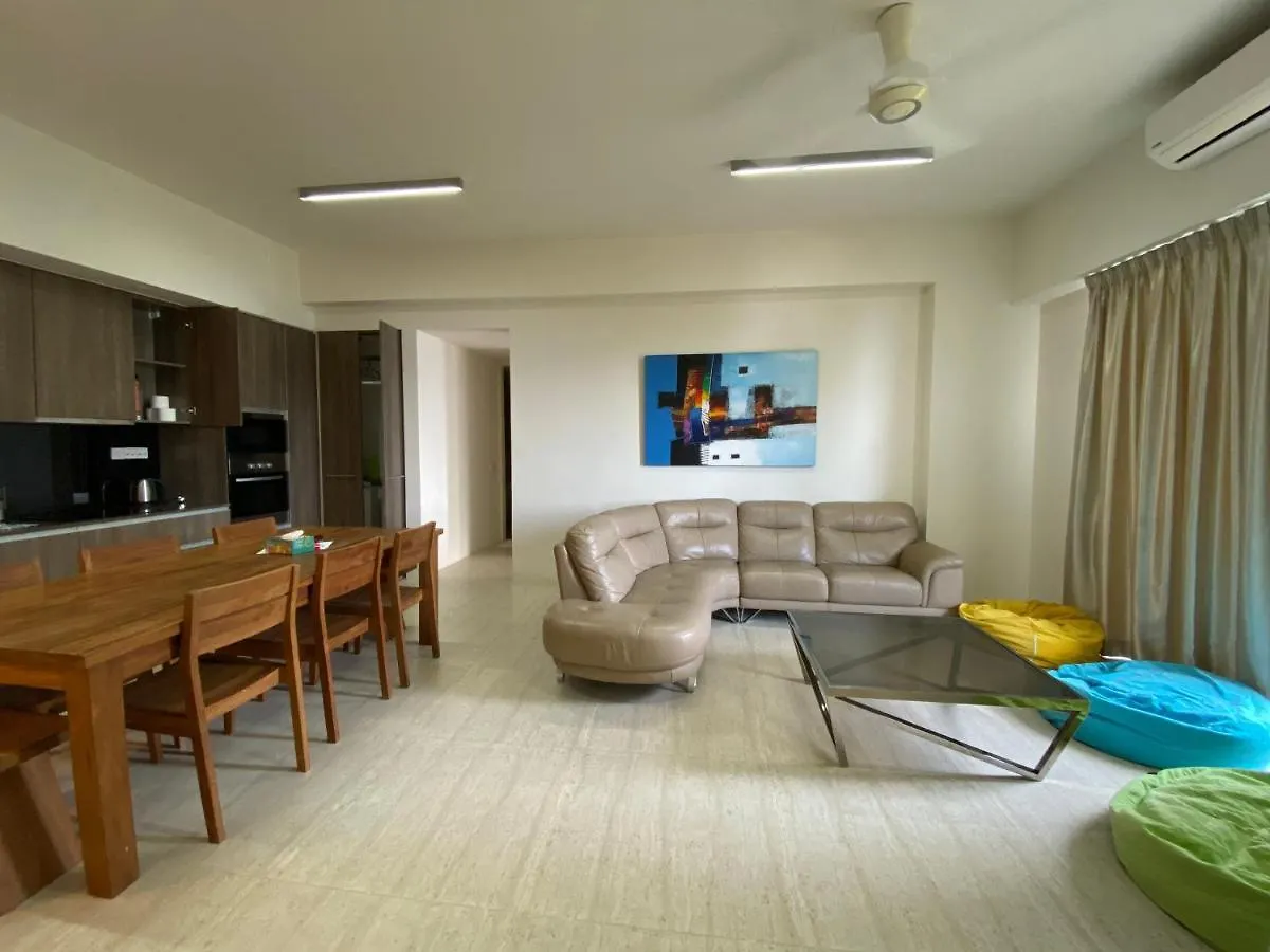 By The Sea - Penthouse 3 Bedroom Batu Ferringhi Malaisie