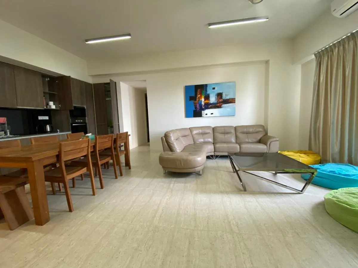 Appartement By The Sea - Penthouse 3 Bedroom Batu Ferringhi