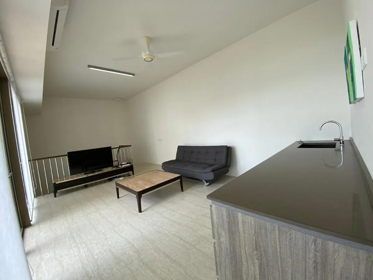 By The Sea - Penthouse 3 Bedroom Batu Ferringhi